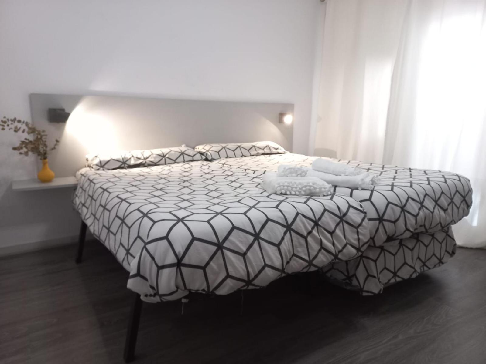 Apartamentos Centricos A 10 Min De La Playa アルメリア エクステリア 写真